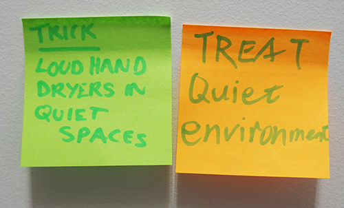 Post it notes with comments about noise